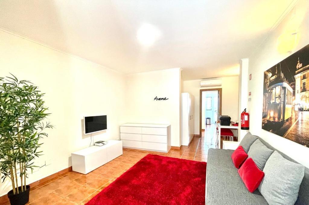 Lisboa, Central Lisbon, Charming Patio House, , Wifi, Air Conditioning, Near Metro, By Ig Exterior photo